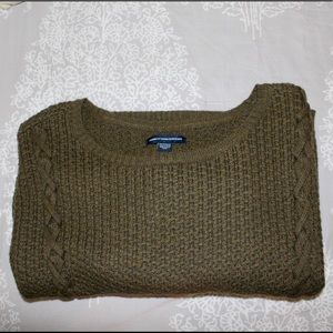American Eagle sweater